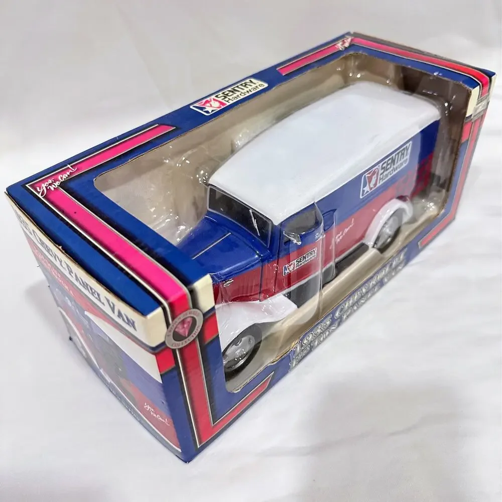 1935 Chevrolet 1-1/2 Ton Panel Van-Sentry Hardware-1:24 Diecast Crown-Ertl-New